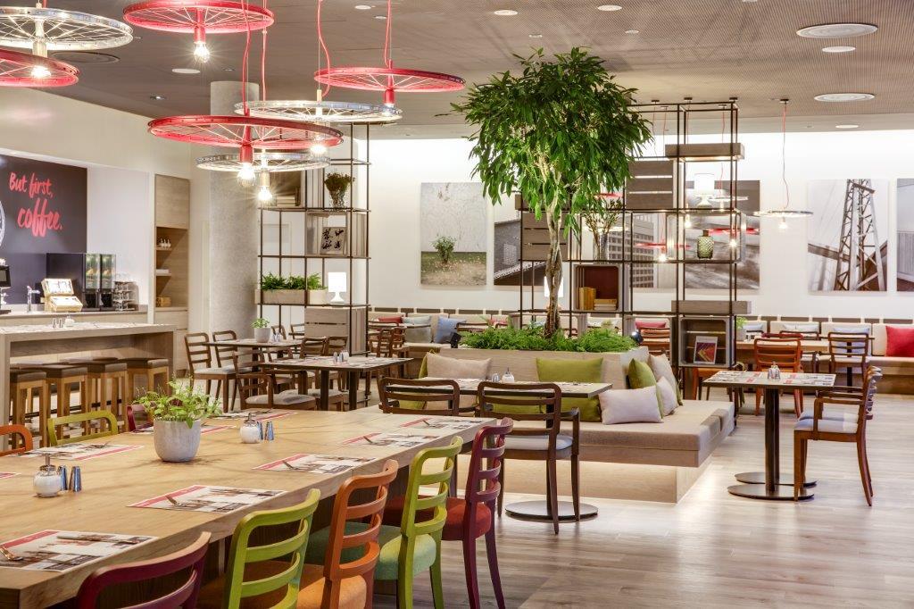 Intercityhotel Hannover Hauptbahnhof-Ost Екстериор снимка
